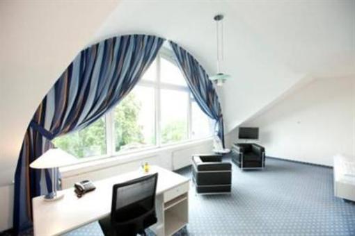 фото отеля Hotel Schloss Montabaur