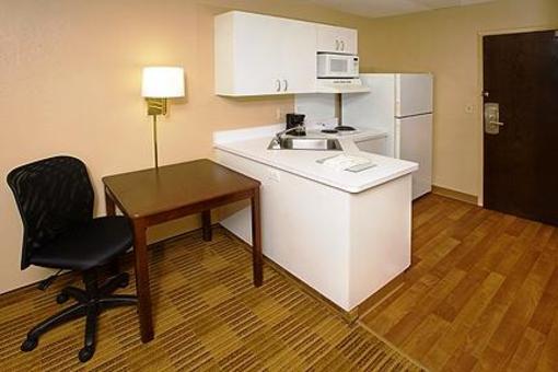 фото отеля Extended Stay America Hotel Calle Real Santa Barbara