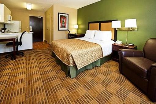 фото отеля Extended Stay America Hotel Calle Real Santa Barbara