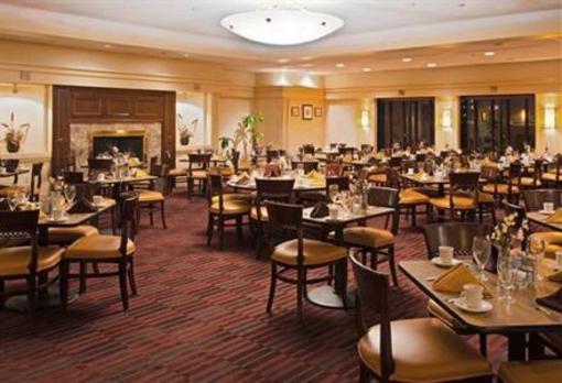 фото отеля Holiday Inn Washington-Dulles Int'l Airport
