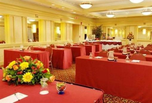 фото отеля Holiday Inn Washington-Dulles Int'l Airport