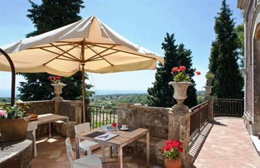 фото отеля Relais Monaci delle Terre Nere