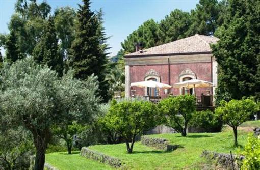 фото отеля Relais Monaci delle Terre Nere