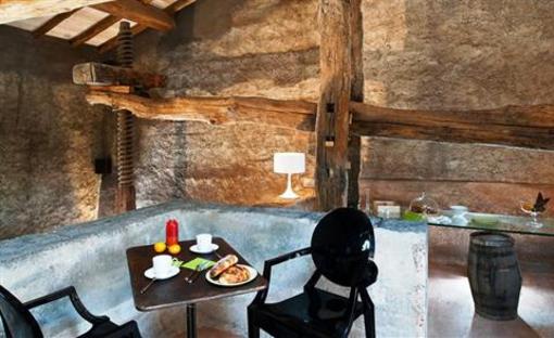фото отеля Relais Monaci delle Terre Nere