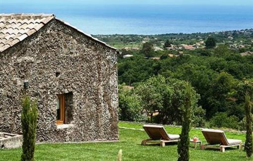 фото отеля Relais Monaci delle Terre Nere