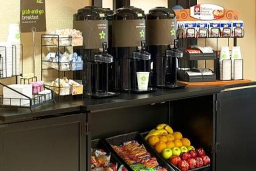 фото отеля Homestead Studio Suites Milwaukee Brookfield