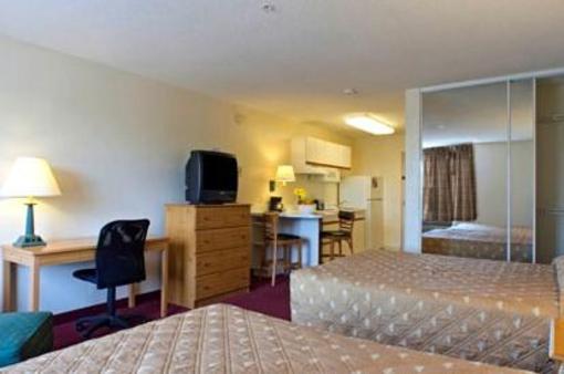 фото отеля Homestead Studio Suites Milwaukee Brookfield