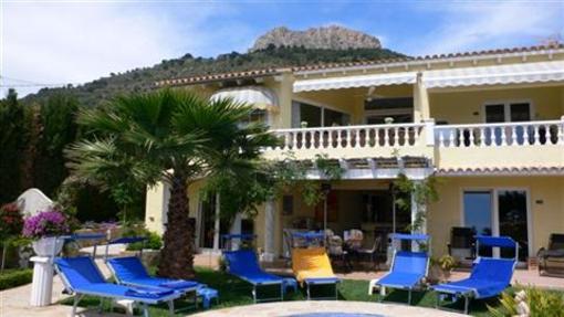 фото отеля Guesthouse Casa la Diferencia