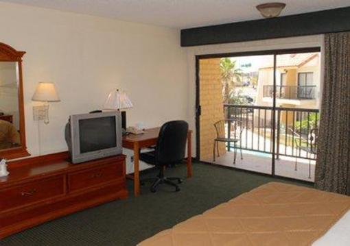 фото отеля Clarion Inn Downtown Tucson