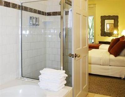 фото отеля Mill Valley Inn