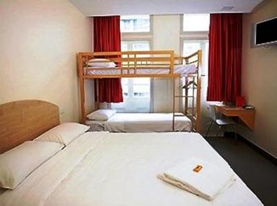 фото отеля Ibis Budget Melbourne CBD