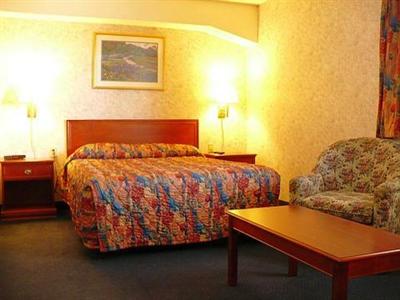 фото отеля Howard Johnson Express Inn Windsor (Ontario)