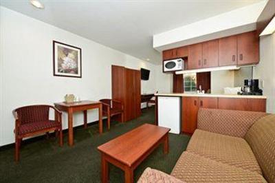 фото отеля Americas Best Value Inn & Suites Lake Charles