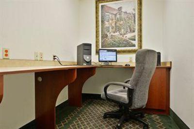 фото отеля Americas Best Value Inn & Suites Lake Charles