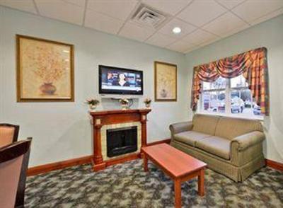 фото отеля Americas Best Value Inn & Suites Lake Charles
