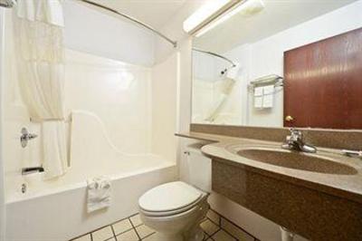 фото отеля Americas Best Value Inn & Suites Lake Charles