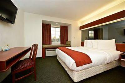 фото отеля Americas Best Value Inn & Suites Lake Charles