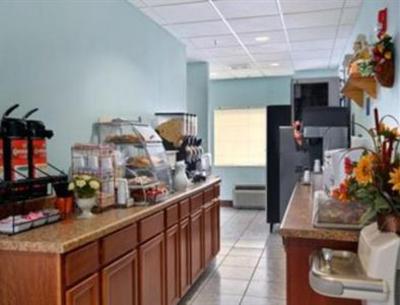 фото отеля Americas Best Value Inn & Suites Lake Charles
