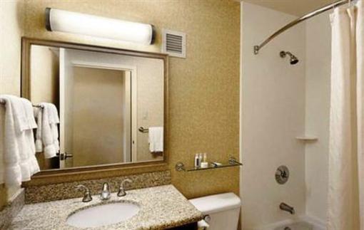 фото отеля Ohana Honolulu Airport Hotel