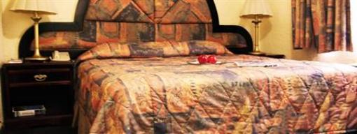 фото отеля Baja Inn Hacienda Del Rio Tijuana