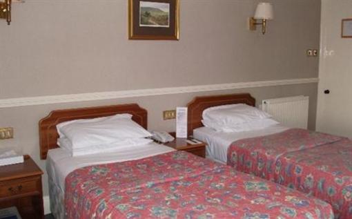 фото отеля Cairn Hotel Harrogate