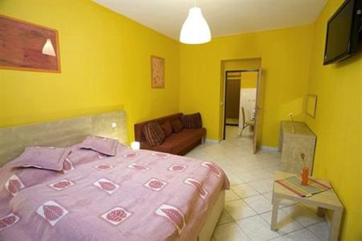 фото отеля Andel Apartmany Prague