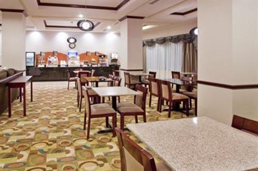 фото отеля Holiday Inn Express Hotel & Suites Guthrie-North Edmond