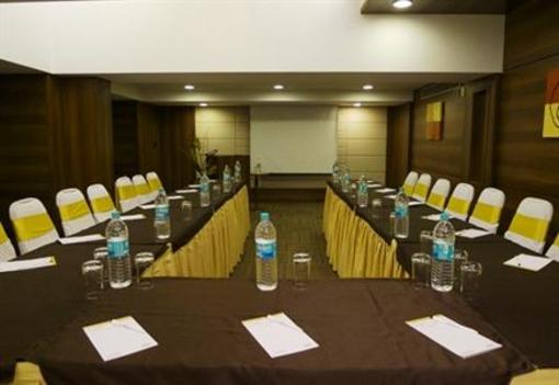 фото отеля Marigold Residency Hotel Mumbai