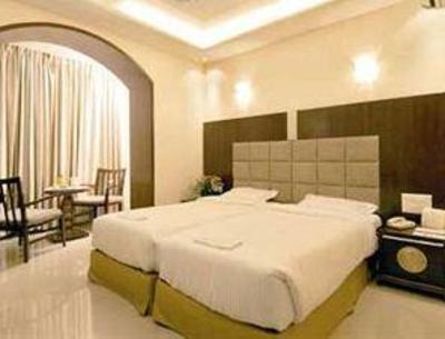 фото отеля Raunak International Hotel New Delhi