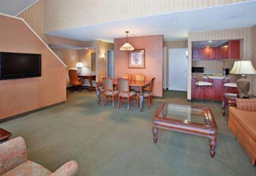 фото отеля Holiday Inn Wichita