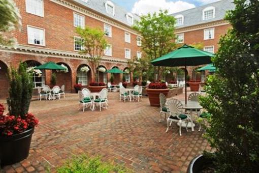 фото отеля Williamsburg Hospitality House
