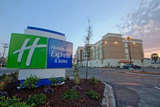 фото отеля Holiday Inn Express Hotel & Suites Charleston Airport-Convention Center Area