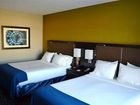 фото отеля Holiday Inn Express Hotel & Suites Charleston Airport-Convention Center Area