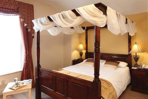 фото отеля BEST WESTERN Claydon Country House Hotel