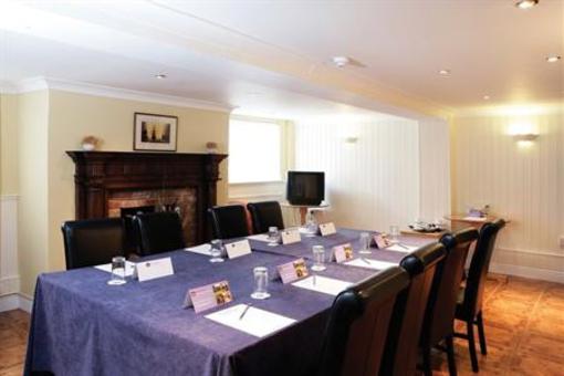 фото отеля BEST WESTERN Claydon Country House Hotel