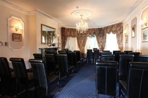 фото отеля BEST WESTERN Claydon Country House Hotel