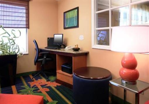 фото отеля Fairfield Inn & Suites Perkins Memphis