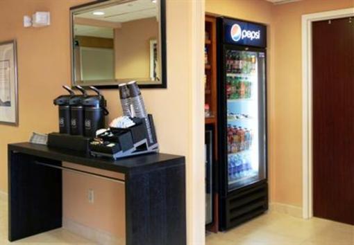 фото отеля Fairfield Inn & Suites Perkins Memphis