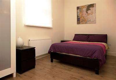 фото отеля Camden Place Serviced Apartments London