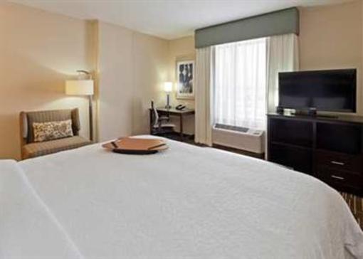 фото отеля Hampton Inn & Suites Denver Airport Gateway Park