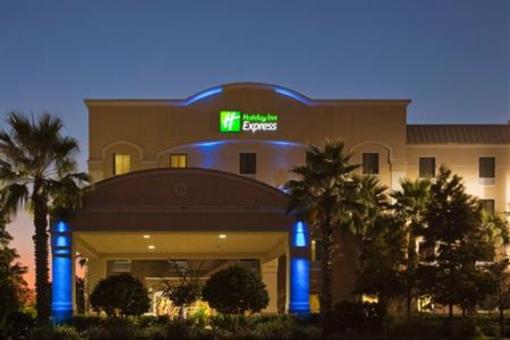 фото отеля Holiday Inn Express Hotel & Suites Clearwater US 19N