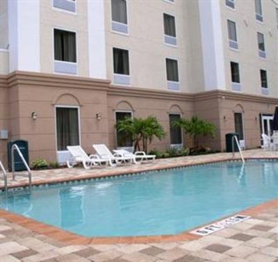 фото отеля Holiday Inn Express Hotel & Suites Clearwater US 19N