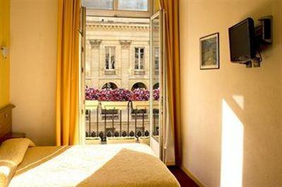 фото отеля Hotel De L Opera Bordeaux