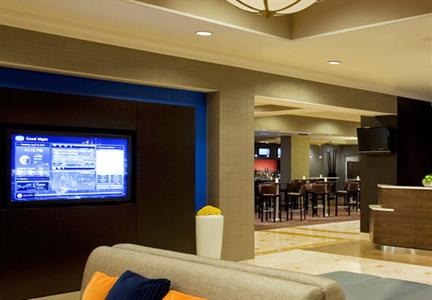 фото отеля Courtyard by Marriott Toronto Downtown
