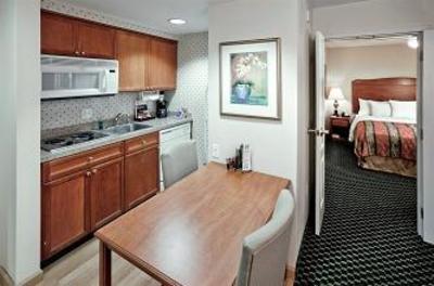 фото отеля Homewood Suites Ontario Rancho Cucamonga