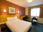 фото отеля Days Inn Membury