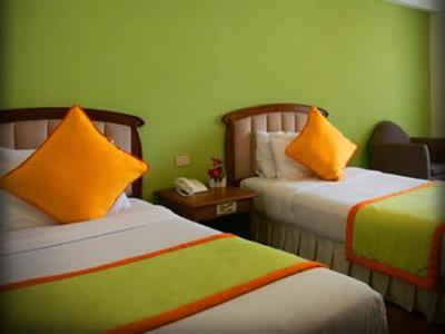 фото отеля Karnmanee Palace Hotel