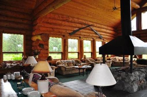 фото отеля Glacier Bay's Bear Track Inn
