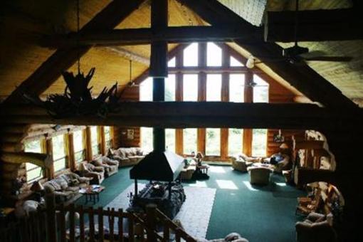 фото отеля Glacier Bay's Bear Track Inn