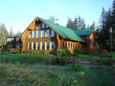 фото отеля Glacier Bay's Bear Track Inn